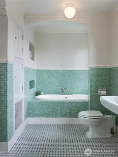 $4,950,000 | 2844 Cascadia Avenue South, Seattle, WA 98144