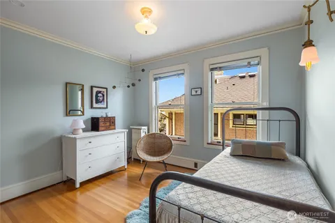 $4,950,000 | 2844 Cascadia Avenue South, Seattle, WA 98144
