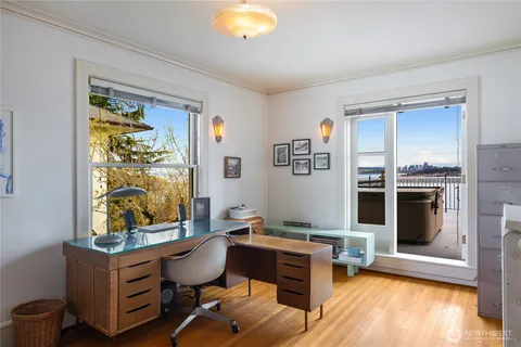 $4,950,000 | 2844 Cascadia Avenue South, Seattle, WA 98144