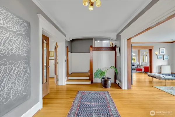 $4,950,000 | 2844 Cascadia Avenue South, Seattle, WA 98144