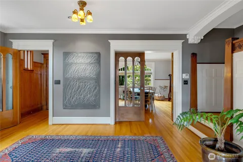 $4,950,000 | 2844 Cascadia Avenue South, Seattle, WA 98144