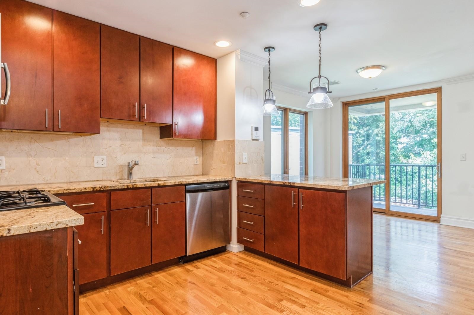 17 Meadow Rd Unit 210