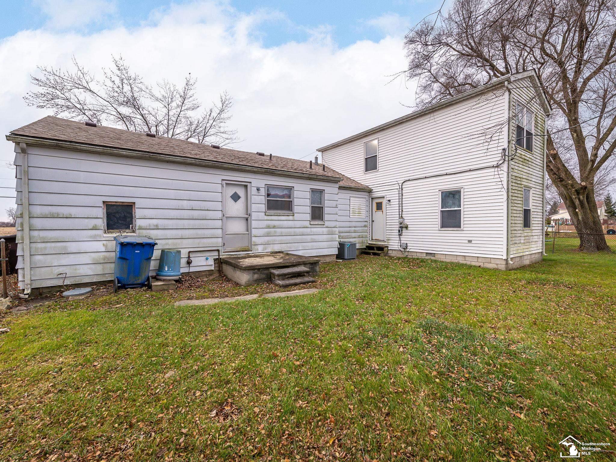 3610 Stewart Road Monroe, MI 48162 - Photo 41 of 43 50182107-533c03ac-ee75-4b8f-a4f5-e5c1b1e33ac4.JPG