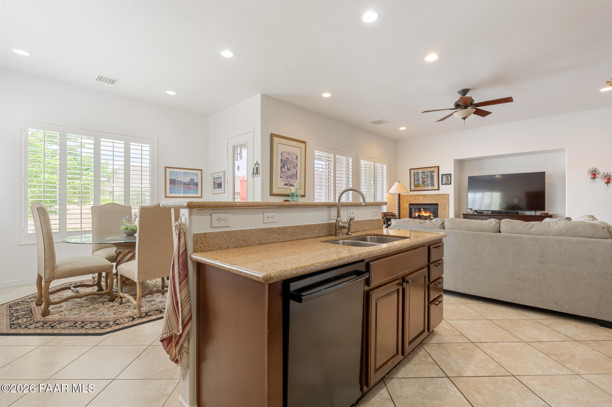 8316 North Sunset Ridge Prescott Valley, AZ 86315 - Photo 11 of 29 Kitchen - 8316 Sunset Ridge