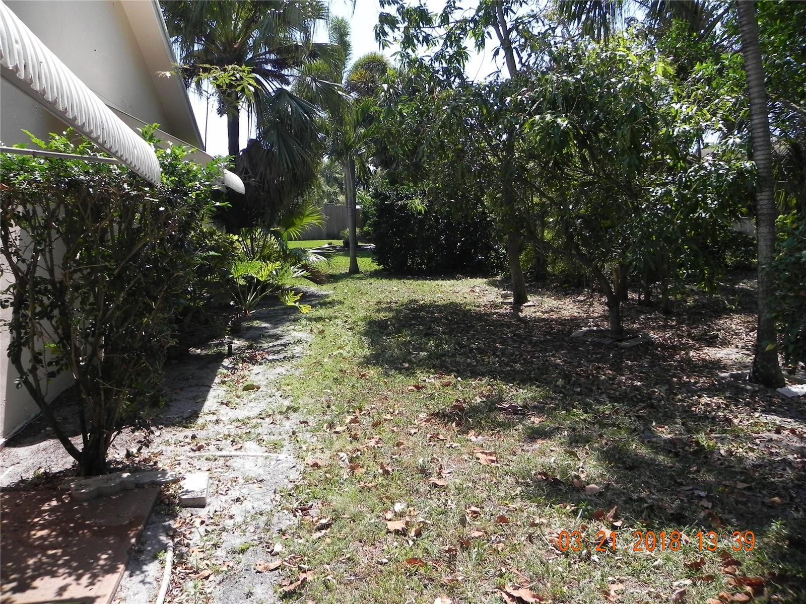 22719 Southwest 64th Way Boca Raton, FL 33428 - Photo 21 of 22 Photo 21