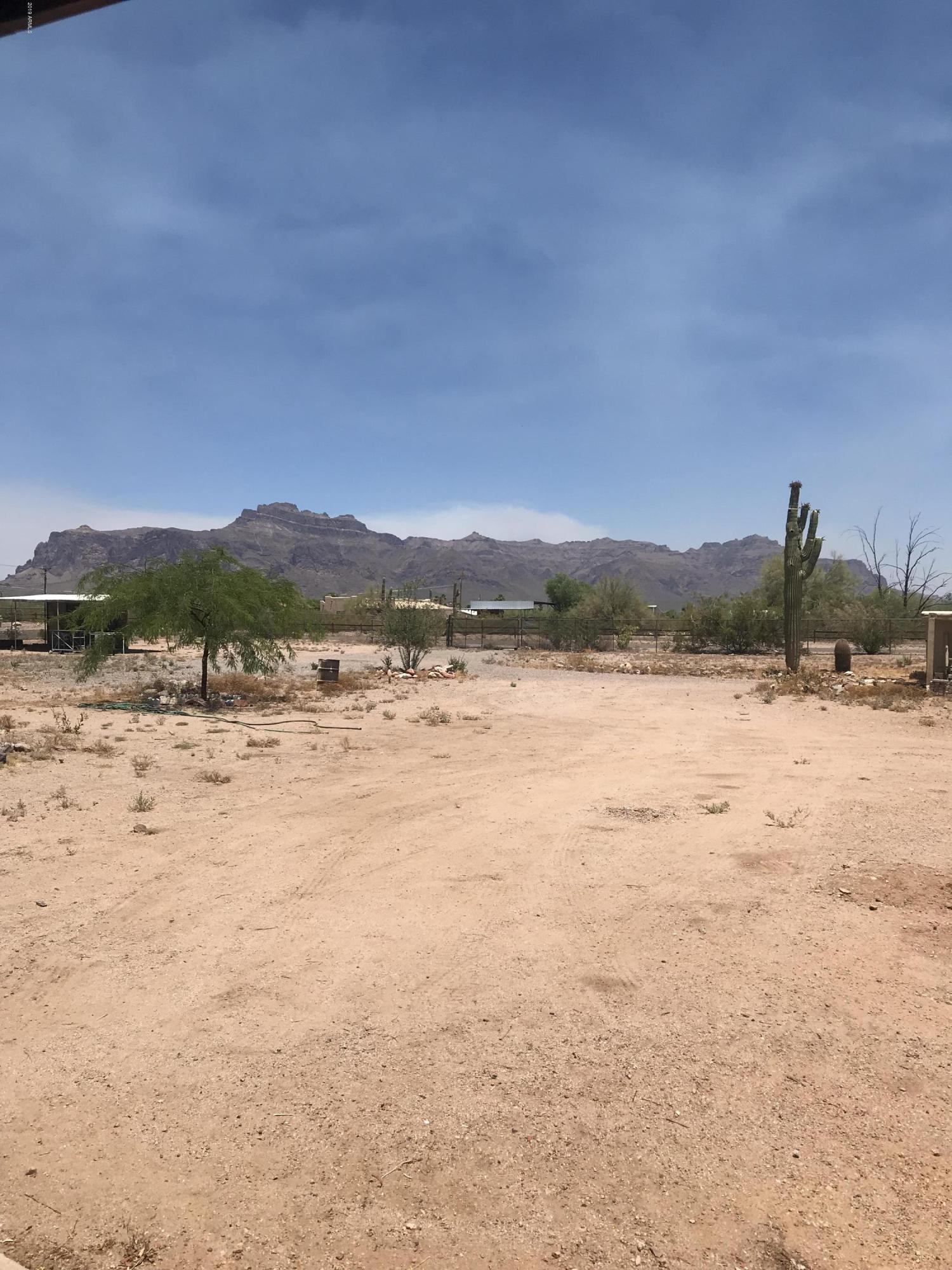 2323 South Vista Road Apache Junction, AZ 85119 - Photo 3 of 7 IMG_5642
