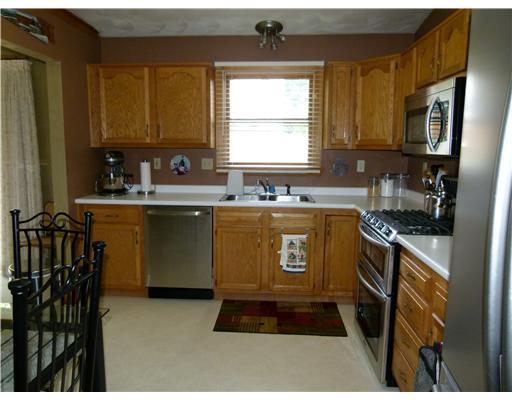 82 Rustic Ridge Drive Plum, PA 15239 - Photo 3 of 18 Kitchen.