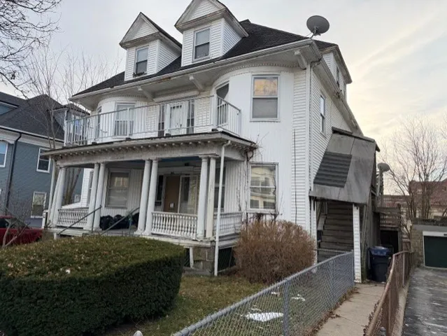 $799,900 | 25-25A Charlotte Street, Boston, MA 02121