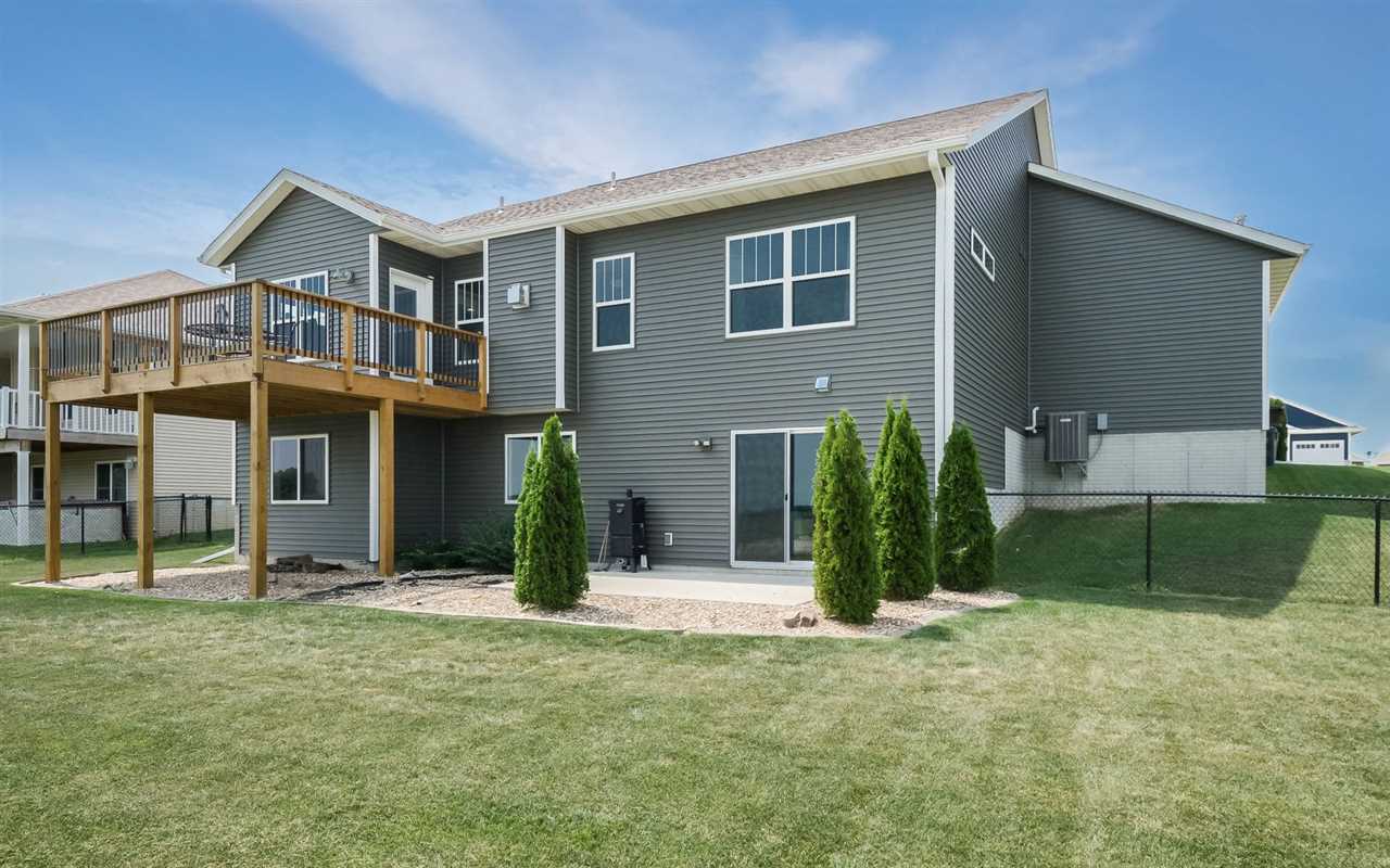 6715 Hoover Trail Road Southwest Cedar Rapids, IA 52404 - Photo 23 of 25 Gallery Image 23