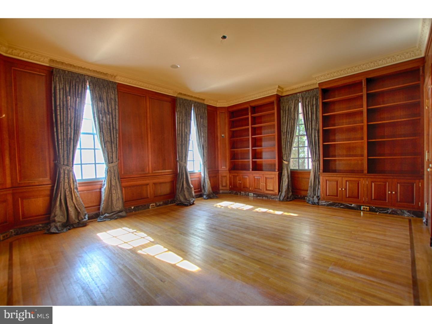 8 Leeds Road Moorestown, NJ 08057 - Photo 11 of 25