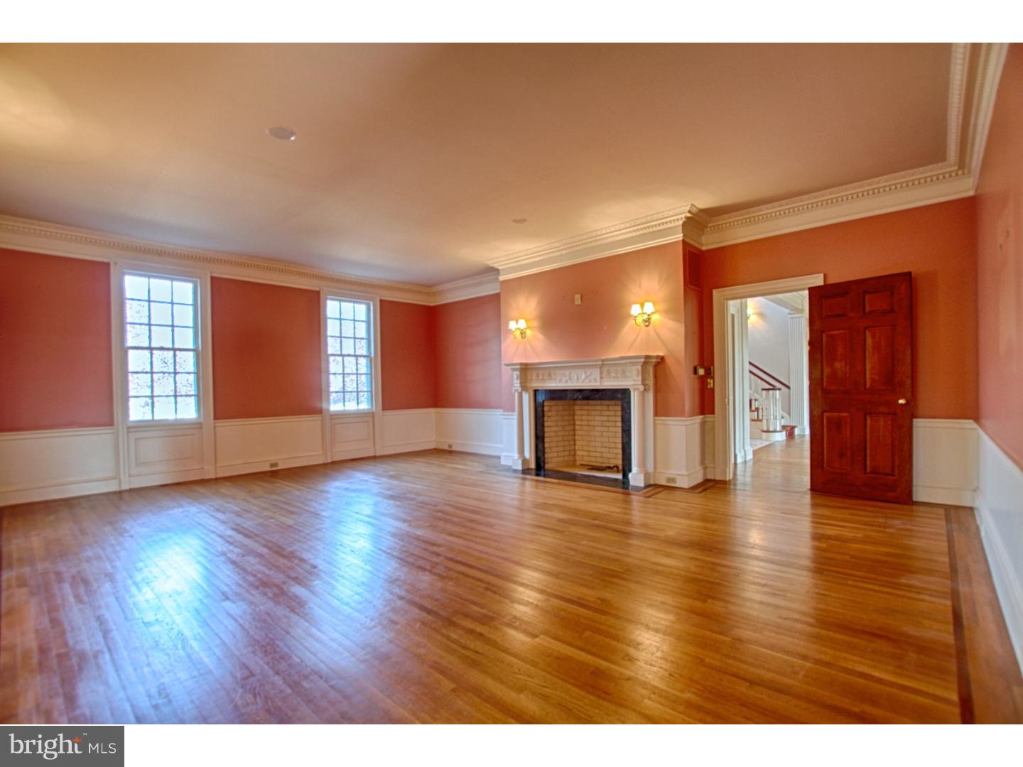 8 Leeds Road Moorestown, NJ 08057 - Photo 12 of 25