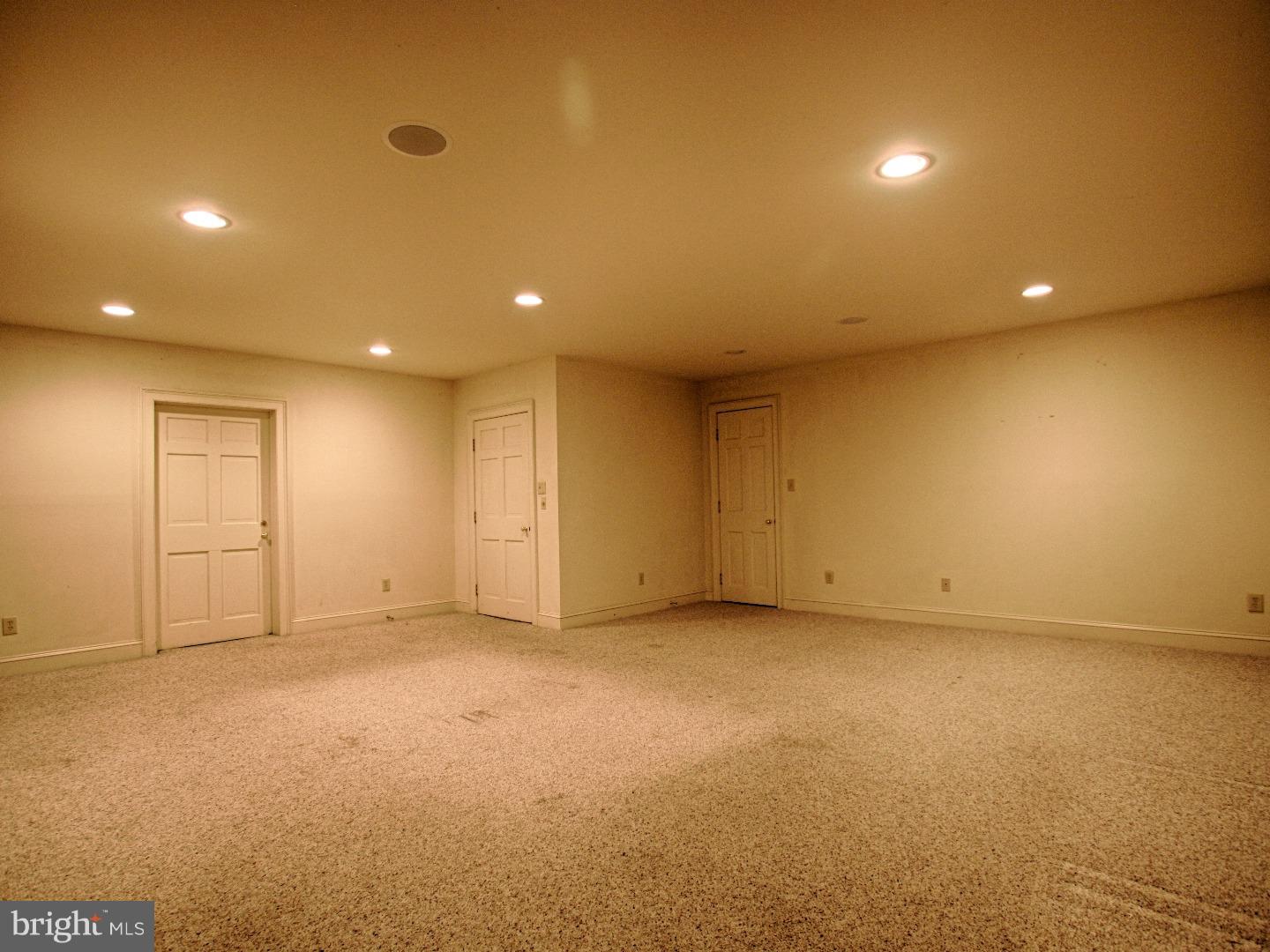 8 Leeds Road Moorestown, NJ 08057 - Photo 14 of 25