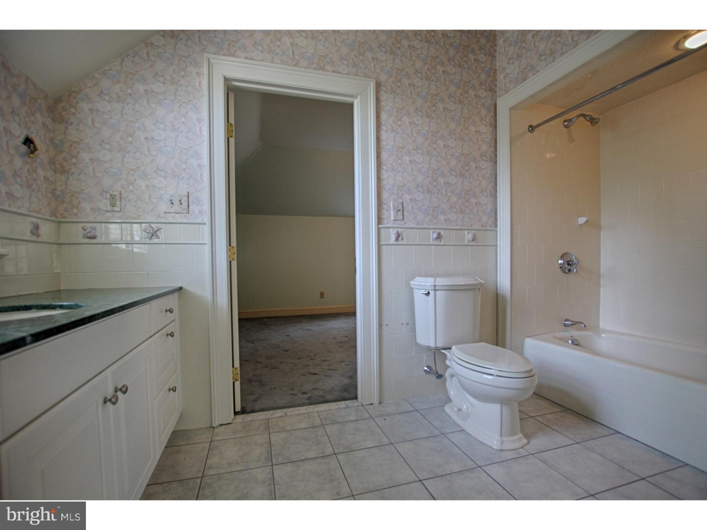 8 Leeds Road Moorestown, NJ 08057 - Photo 16 of 25
