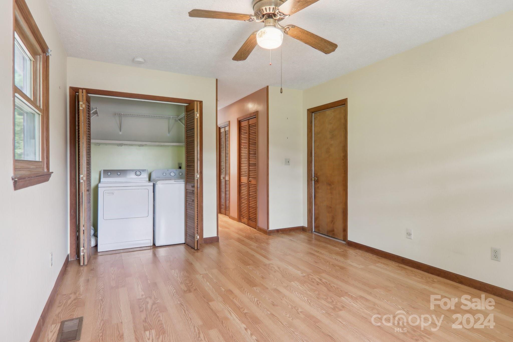434 Case Cove Road Candler, NC 28715 - Photo 25 of 47 Gallery Image 25