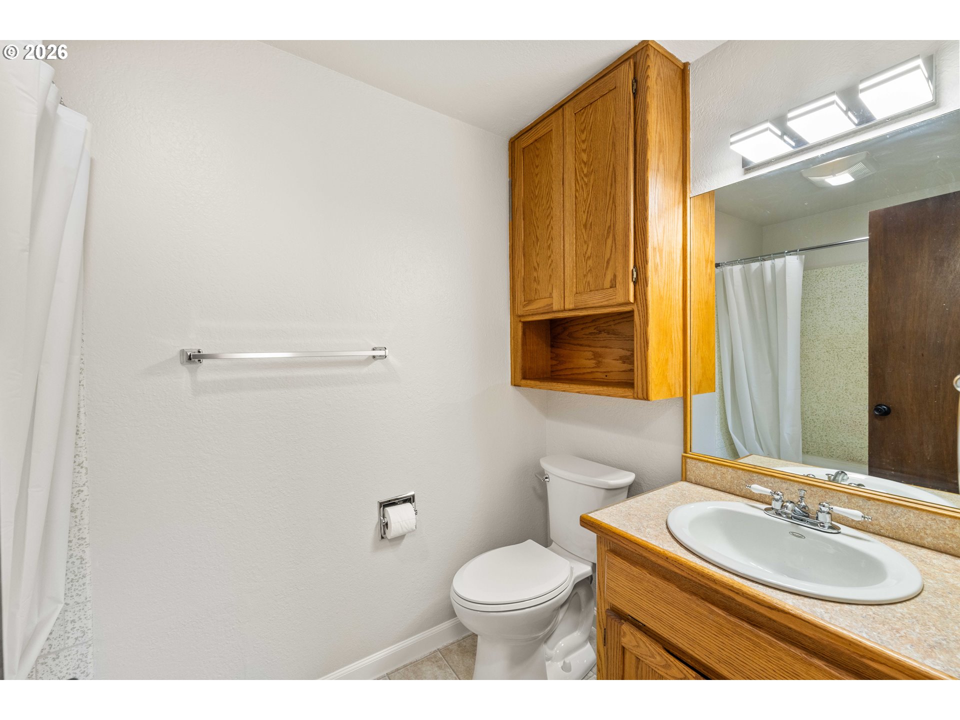 2449 Oak Street North Bend, OR 97459 - Photo 15 of 35