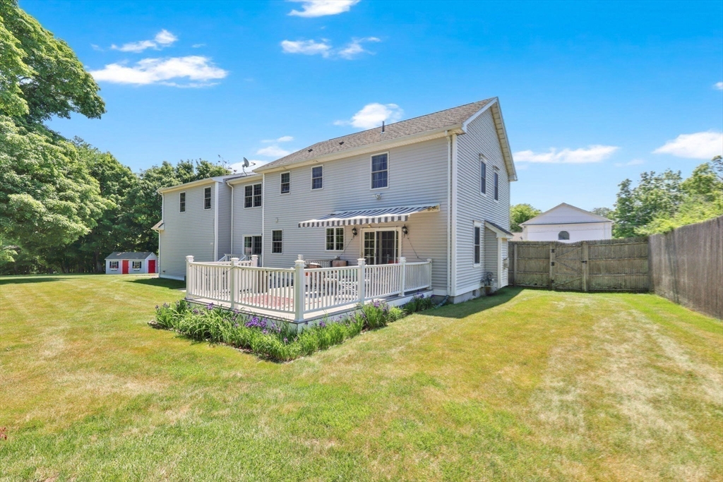 94 Meadowbrook Road East Longmeadow, MA 01028 - Photo 25 of 27
