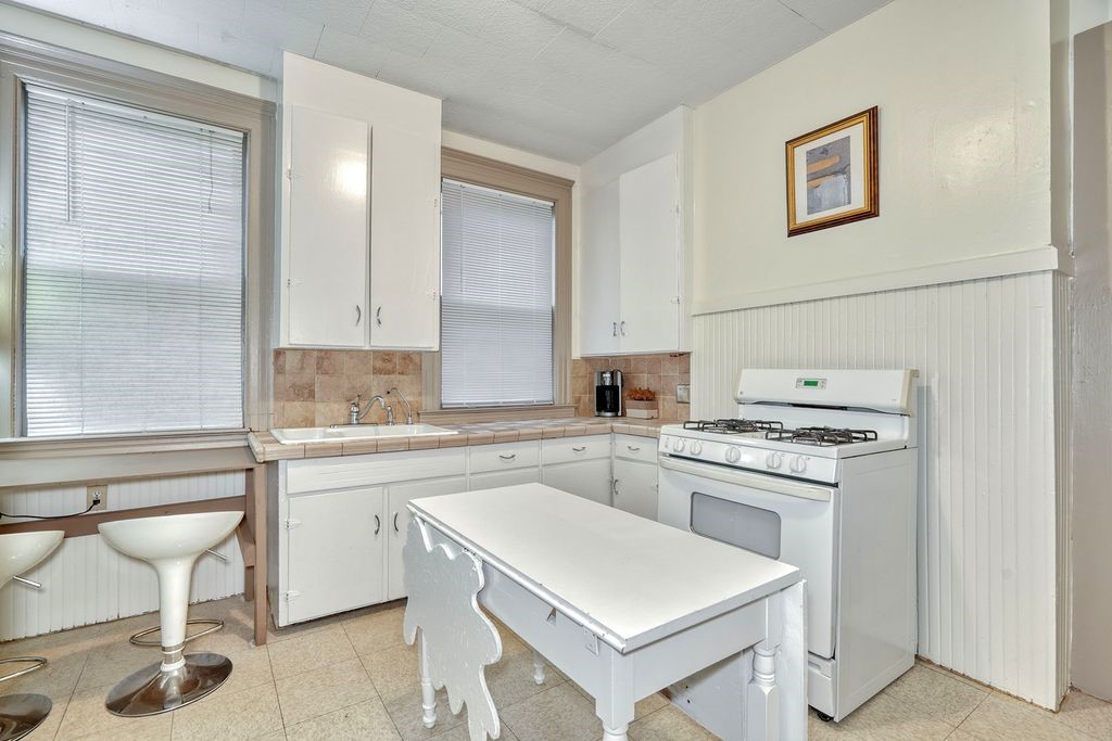 371 Alexander Street Rochester, NY 14607 - Photo 32 of 48