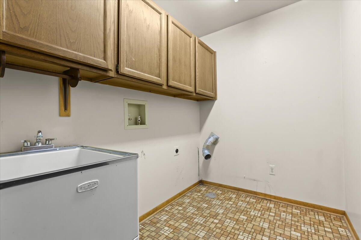 2683 Fenton Road Hartland, MI 48353 - Photo 26 of 39 18-2683 Fenton Rd