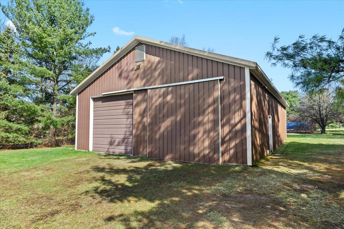 2683 Fenton Road Hartland, MI 48353 - Photo 39 of 39 31-2683 Fenton Rd