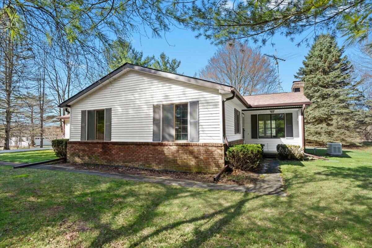 2683 Fenton Road Hartland, MI 48353 - Photo 10 of 39 02-2683 Fenton Rd