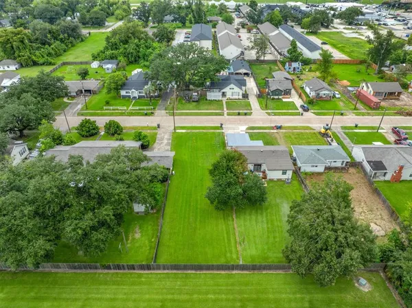 $35,000 | Brundrette St St Lake, Lake Charles, LA 70605