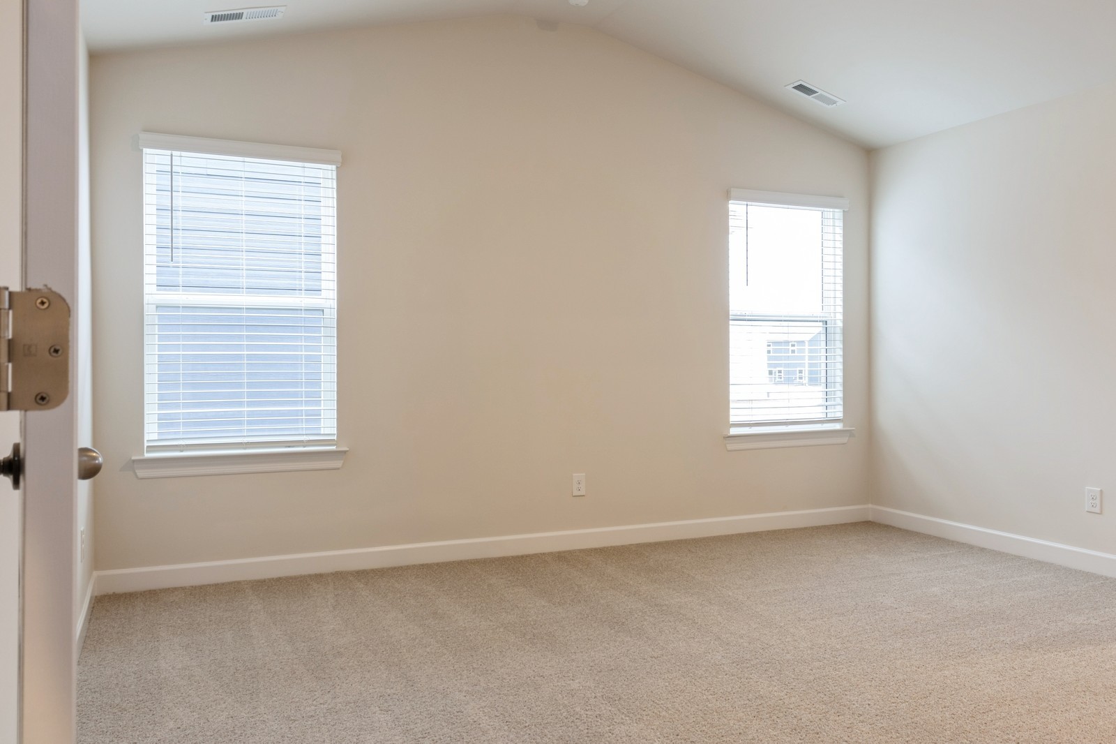 2330 Nabali Way Murfreesboro, TN 37127 - Photo 14 of 28 an empty room with a window