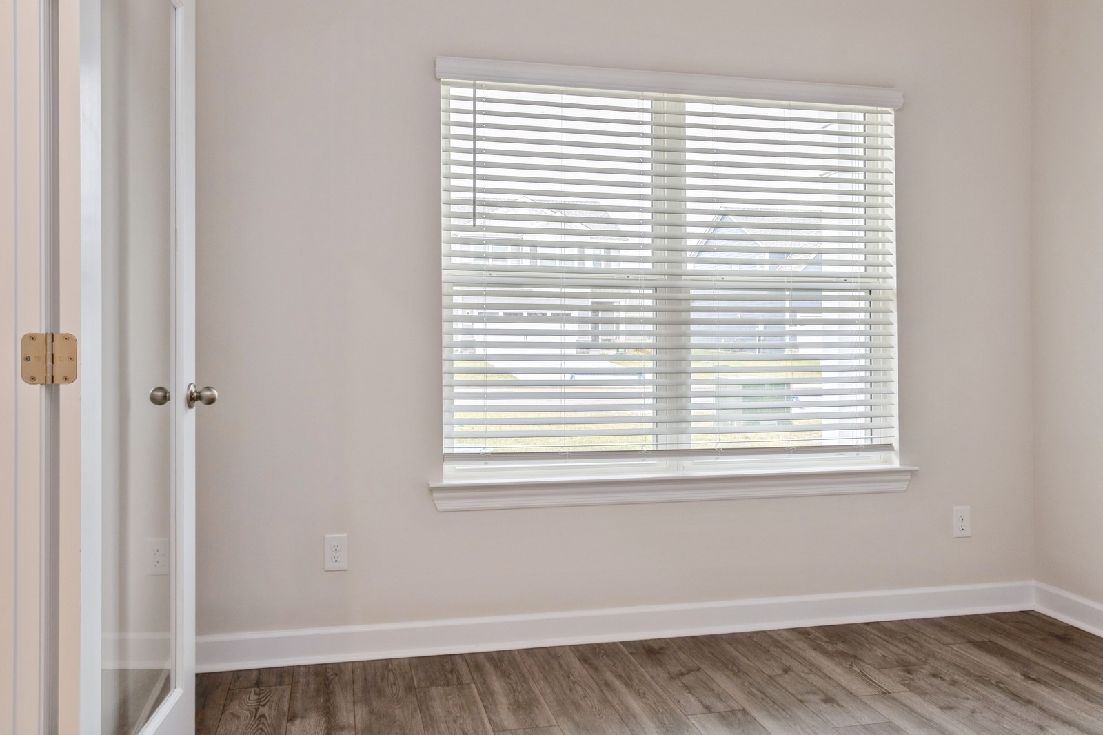 2330 Nabali Way Murfreesboro, TN 37127 - Photo 25 of 28 a view of a small space with a window