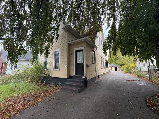 $70,000 | 1358 North Clinton Avenue, Rochester, NY 14621