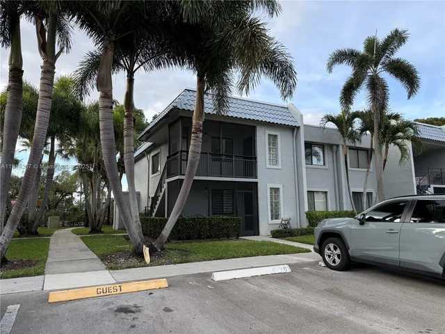 $2,600 | 16521 Blatt Boulevard, Unit 201, Weston, FL 33326