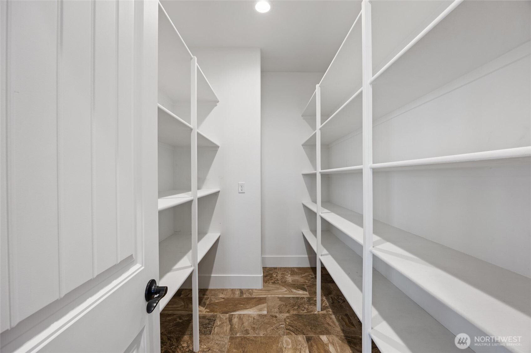 7328 Stonecrest Road Northeast Moses Lake, WA 98837 - Photo 13 of 40