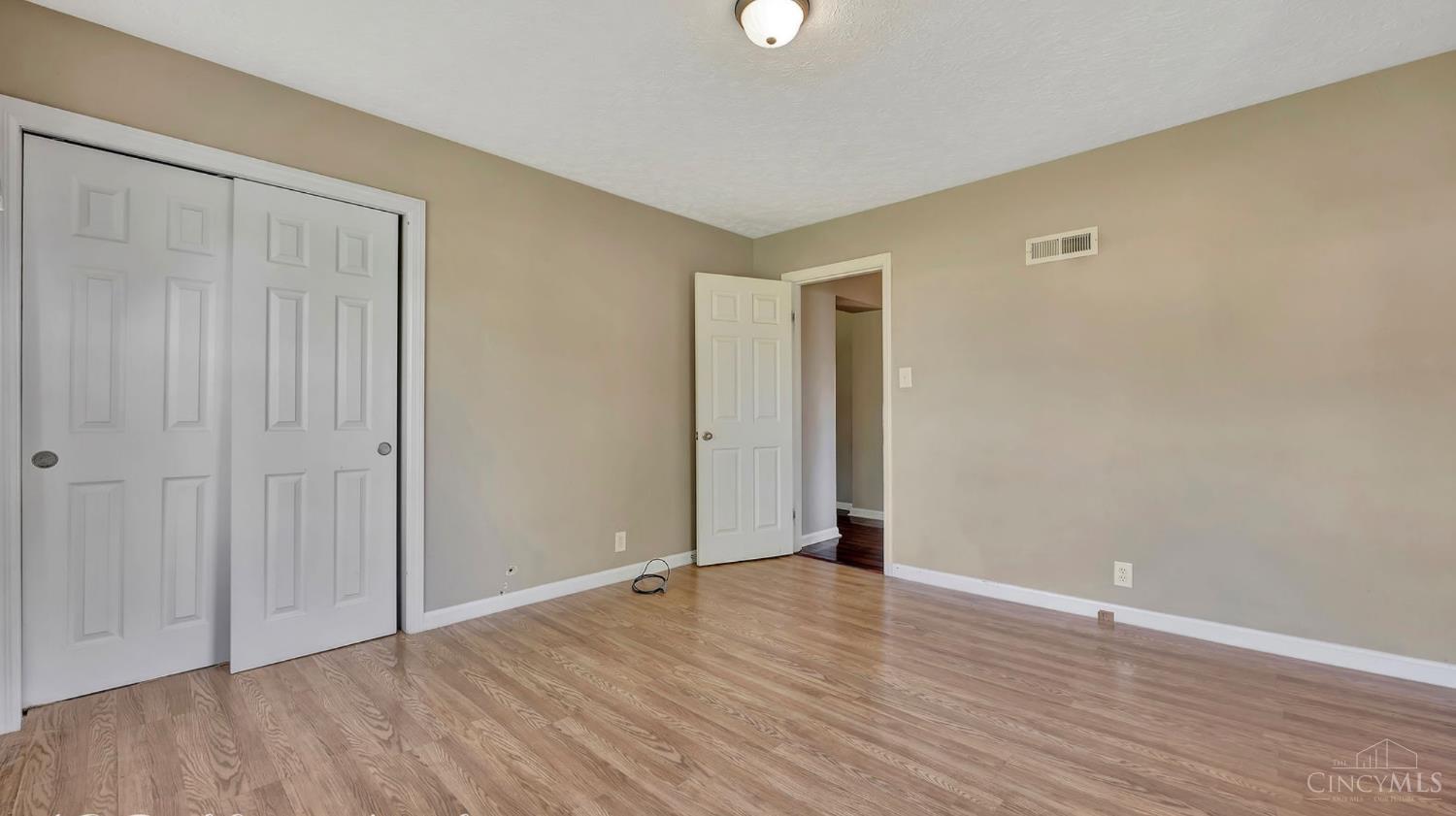 219 Marshall Road Middletown, OH 45042 - Photo 15 of 26 Gallery Image 15