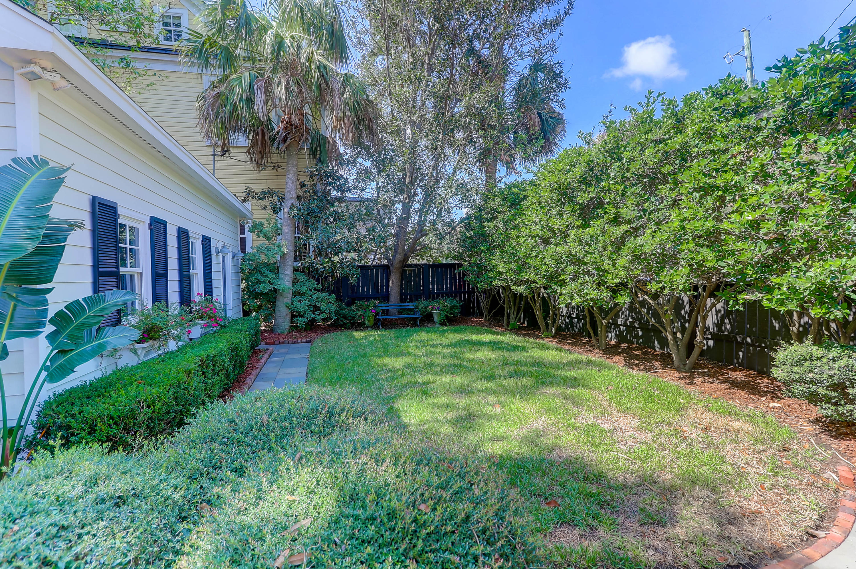 119 Rutledge Avenue Charleston, SC 29401 - Photo 35 of 42 119 Rutledge (46)