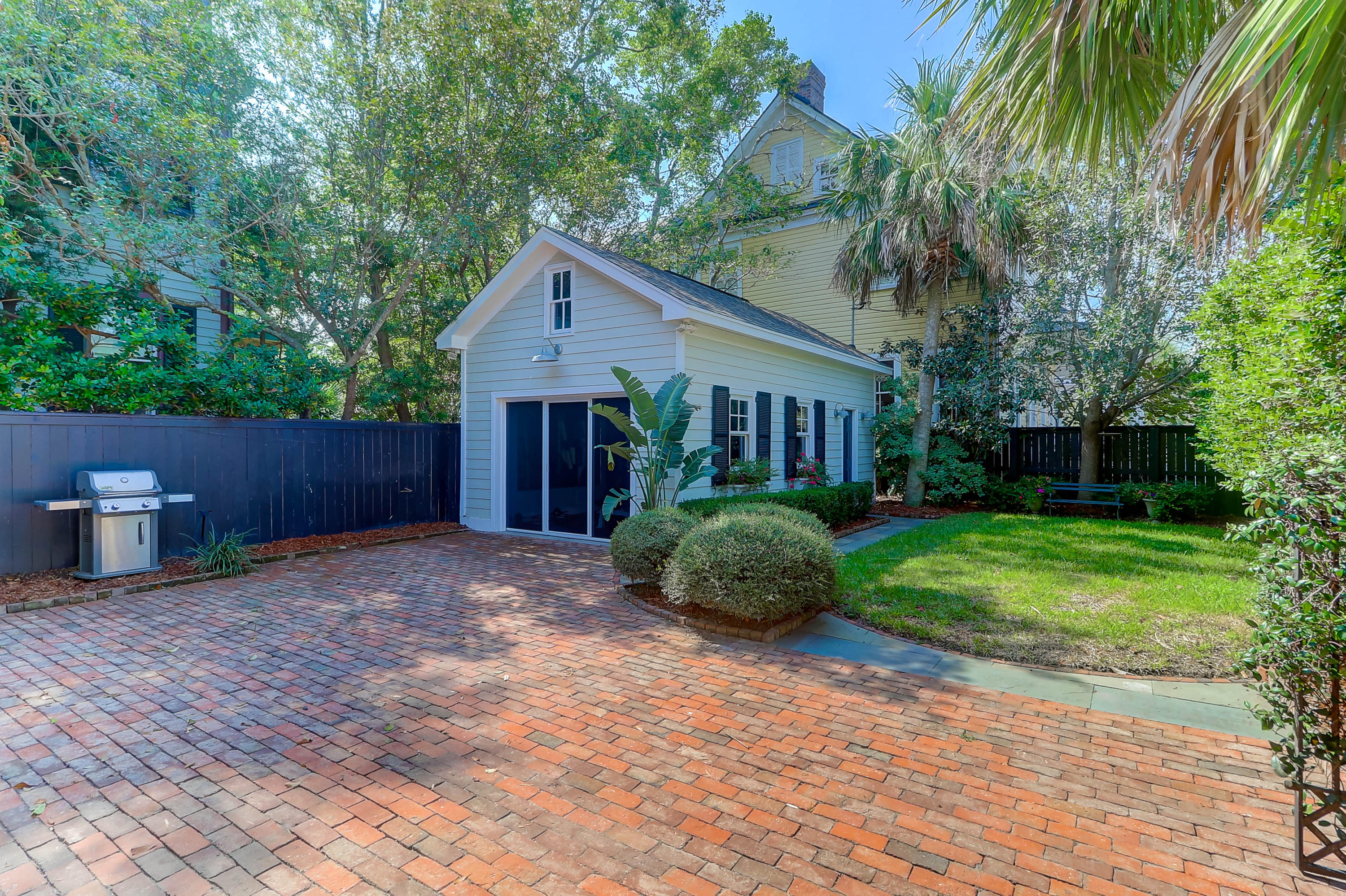 119 Rutledge Avenue Charleston, SC 29401 - Photo 37 of 42 119 Rutledge (44)