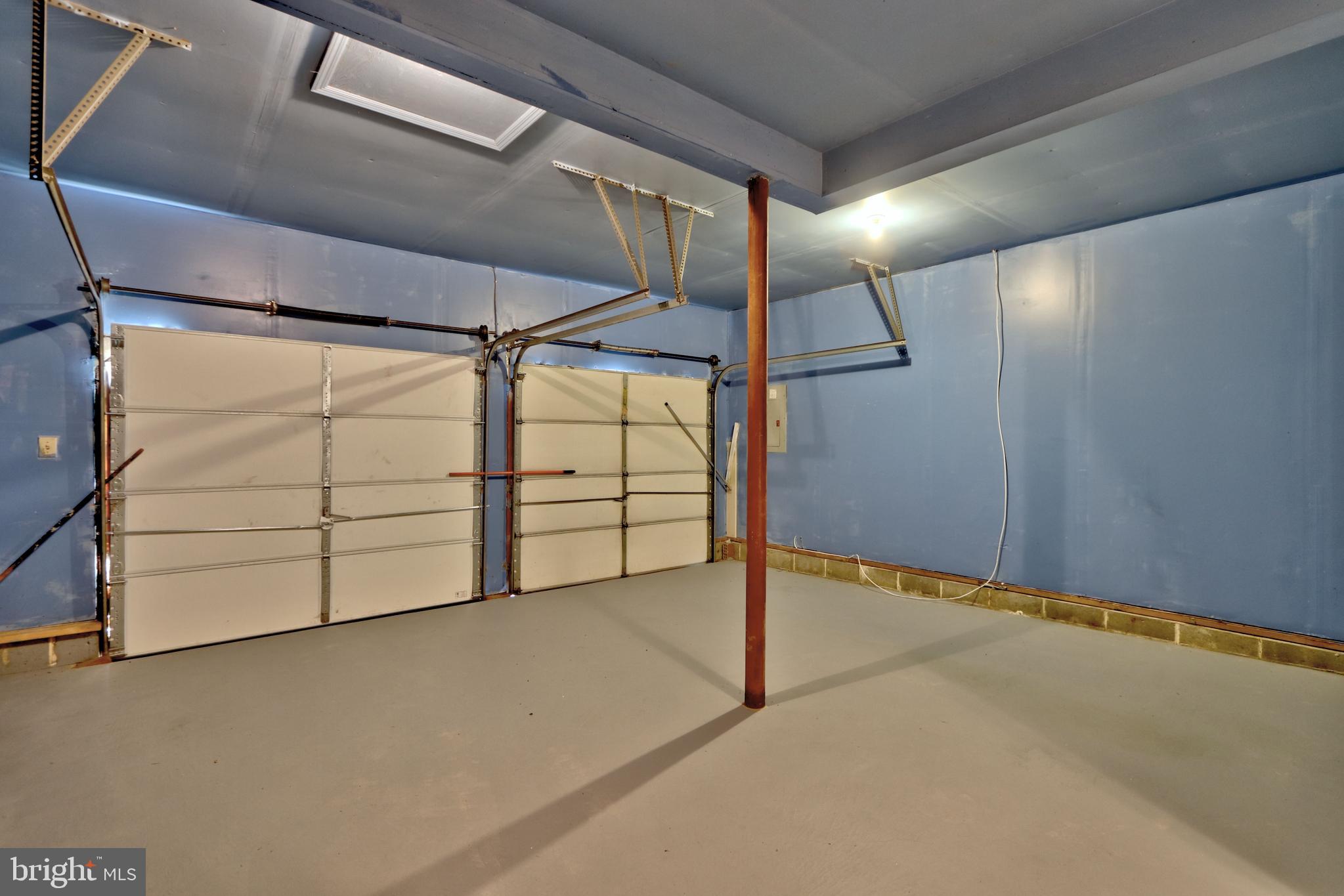 803 Highland Road Deptford, NJ 08096 - Photo 23 of 27 Garage