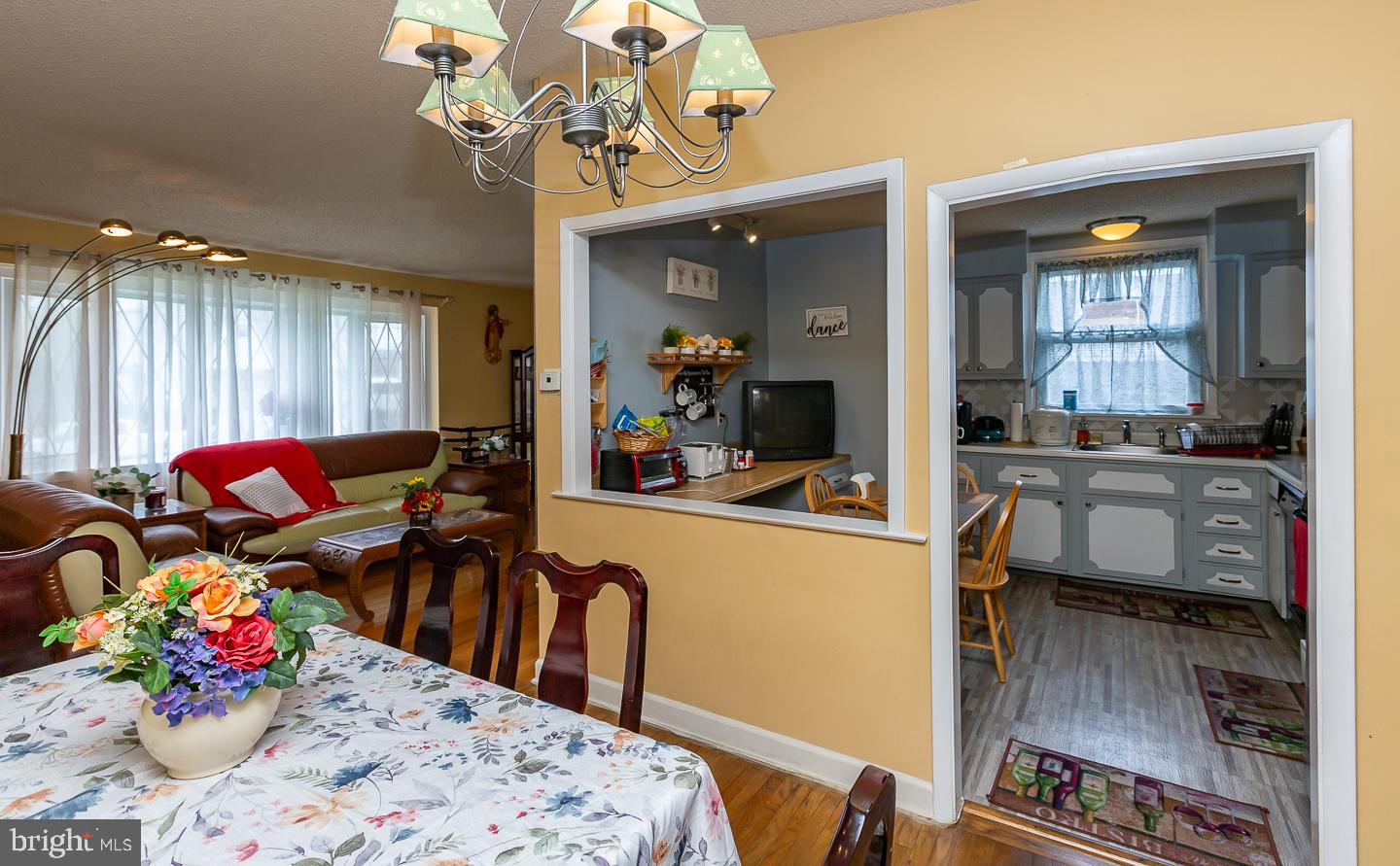 1916 Tomlinson Road Philadelphia, PA 19116 - Photo 11 of 41 Gallery Image 11