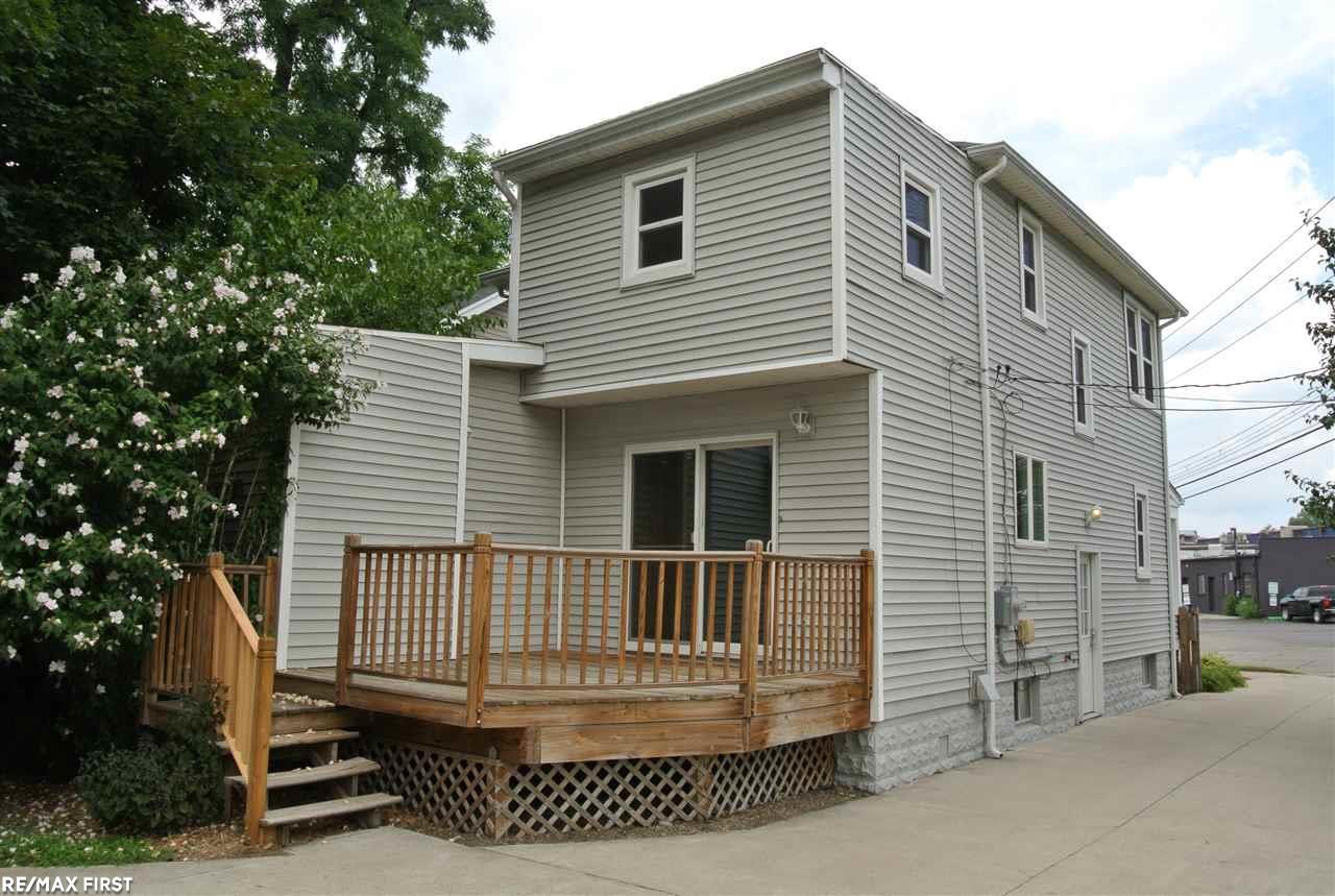 685 Columbia Road Berkley, MI 48072 - Photo 8 of 42 31299754-7.JPG