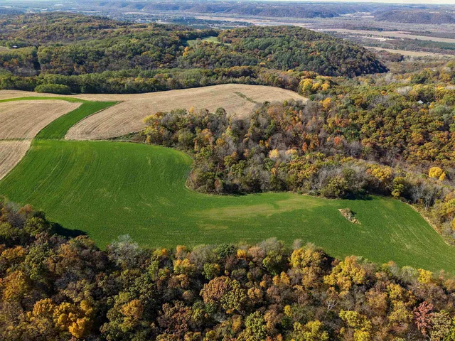 $400,000 | 61-ac County Road M, Boscobel, WI 53805