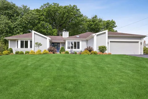 $799,900 | 8S208 Indiana Avenue, Naperville, IL 60540