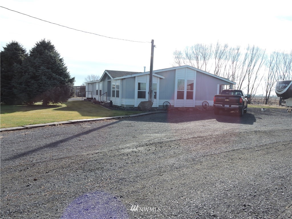 9420 Rd H Northwest Ephrata, WA 98823 - Photo 1 of 37 Gallery Image 1