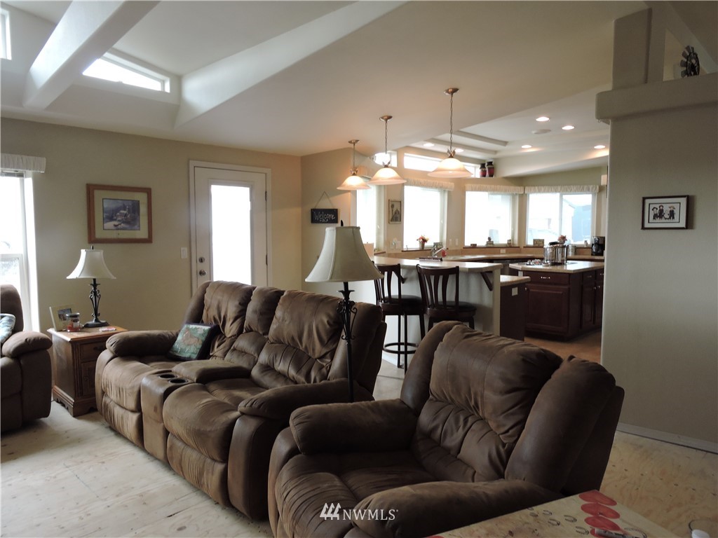 9420 Rd H Northwest Ephrata, WA 98823 - Photo 7 of 37 Gallery Image 7
