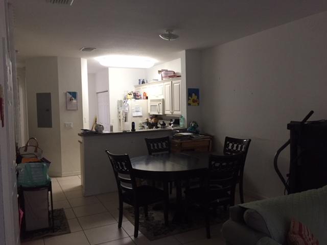 1952 Alamanda Way Riviera Beach, FL 33404 - Photo 8 of 11 SONOMA LIVINGNEW1