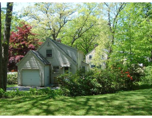 29 Bay View Road Wellesley, MA 02482 - Photo 2 of 3