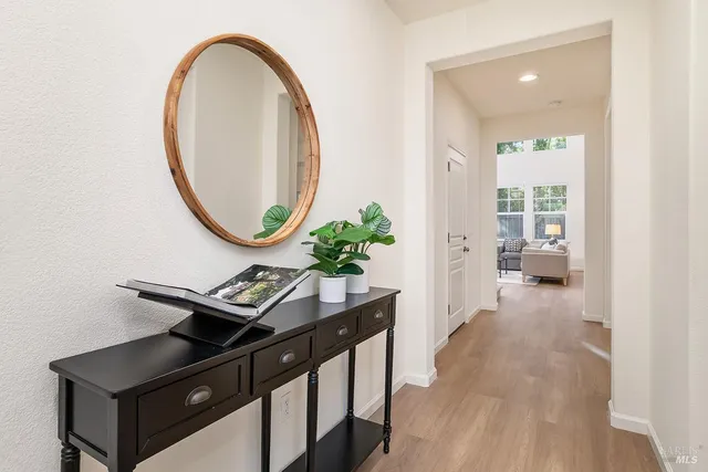 $1,399,000 | 89 Hollyleaf Way, Novato, CA 94949