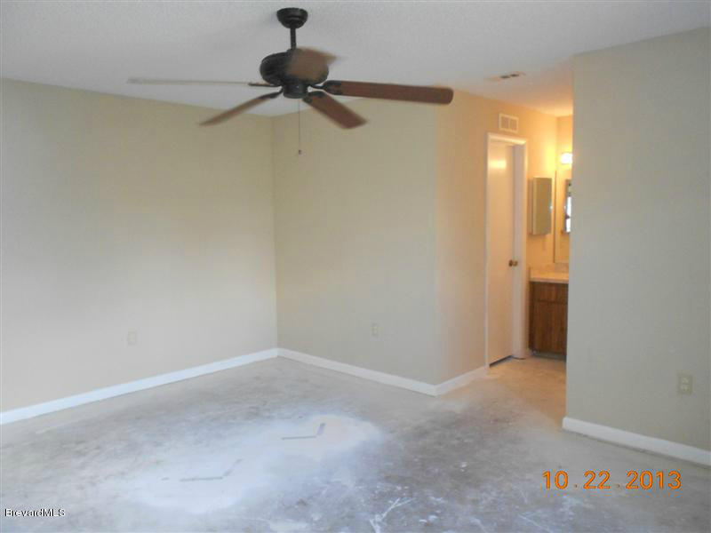 2225 Spring Circle Cocoa, FL 32926 - Photo 6 of 12 Master (Medium)