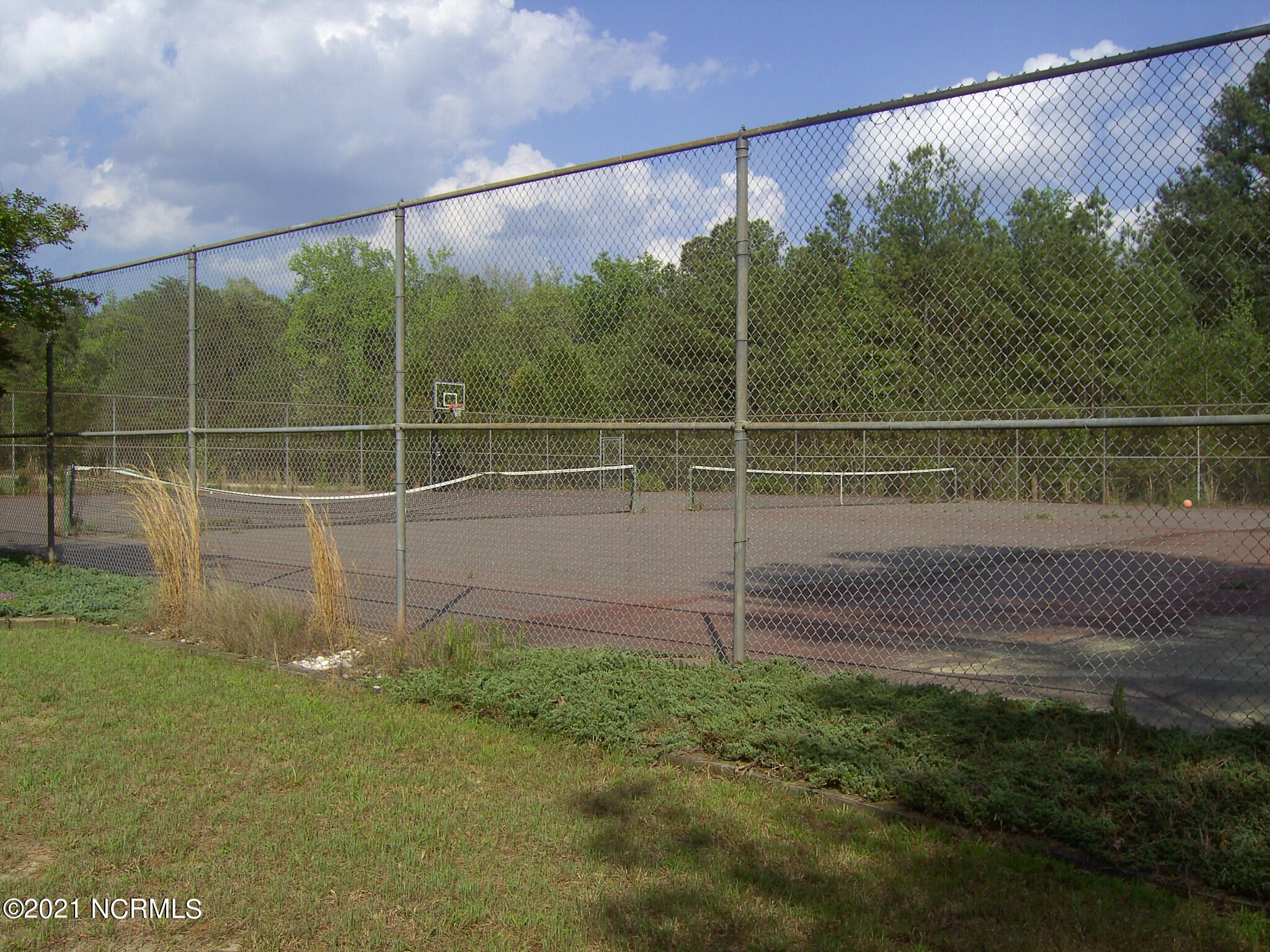 71 B Palomino Road Carthage, NC 28327 - Photo 7 of 13 TENNIS COURTS