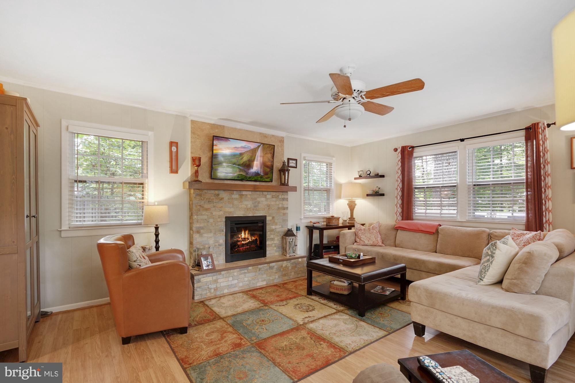 6702 Reynard Drive Springfield, VA 22152 - Photo 12 of 47