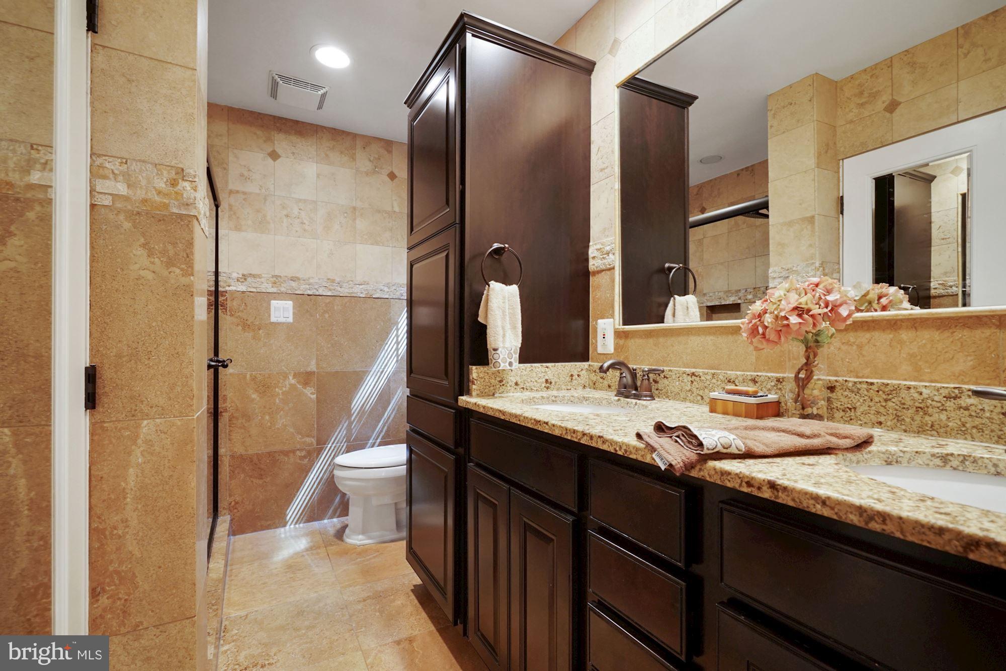 6702 Reynard Drive Springfield, VA 22152 - Photo 17 of 47