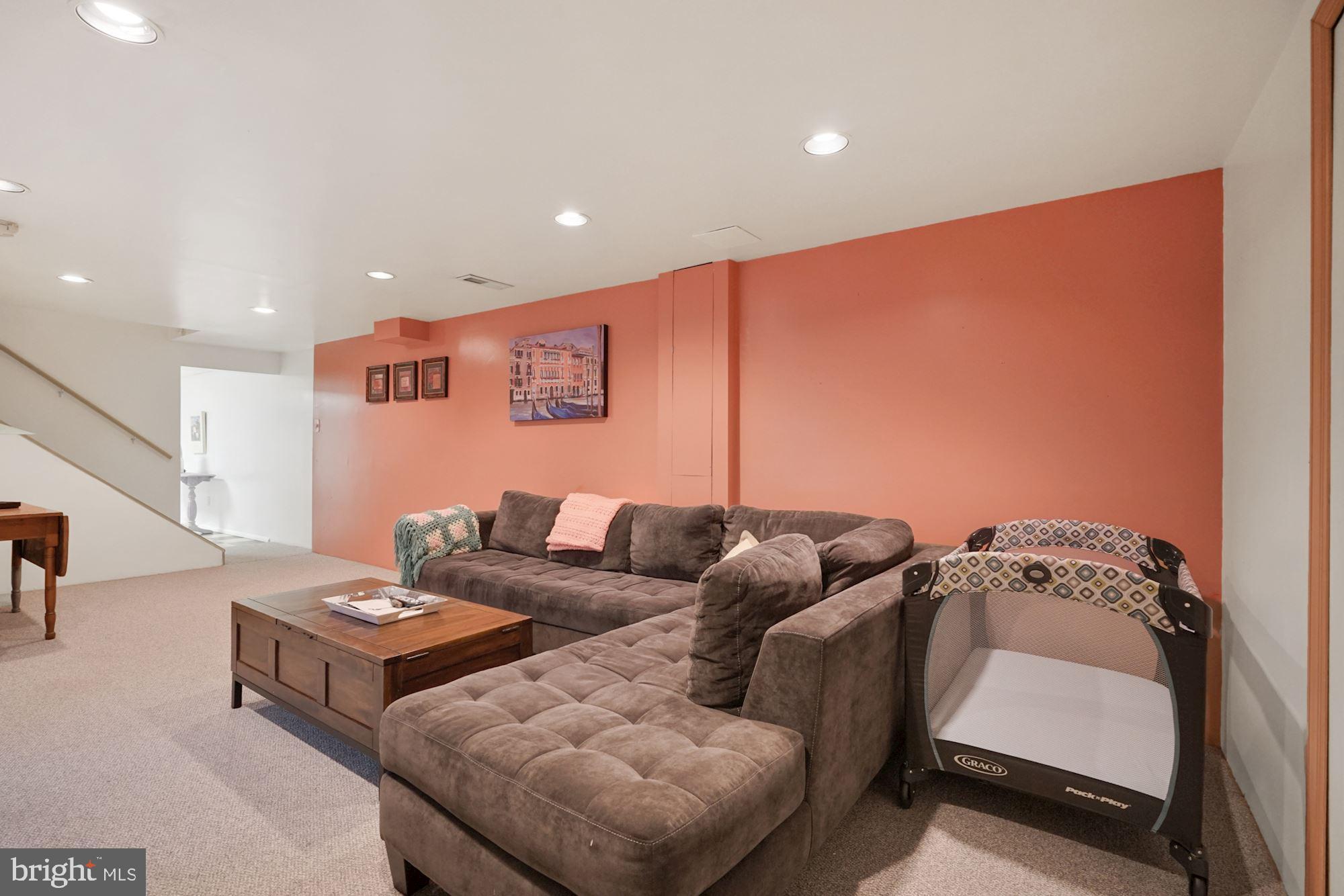 6702 Reynard Drive Springfield, VA 22152 - Photo 24 of 47