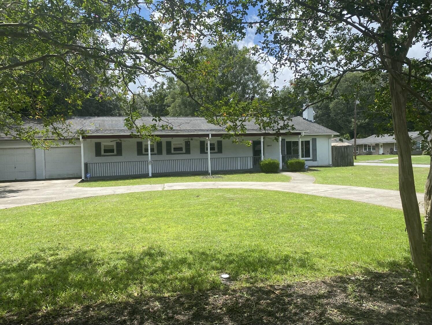 5917 Arbor Road Hanahan, SC 29410 - Photo 2 of 41 IMG_0641