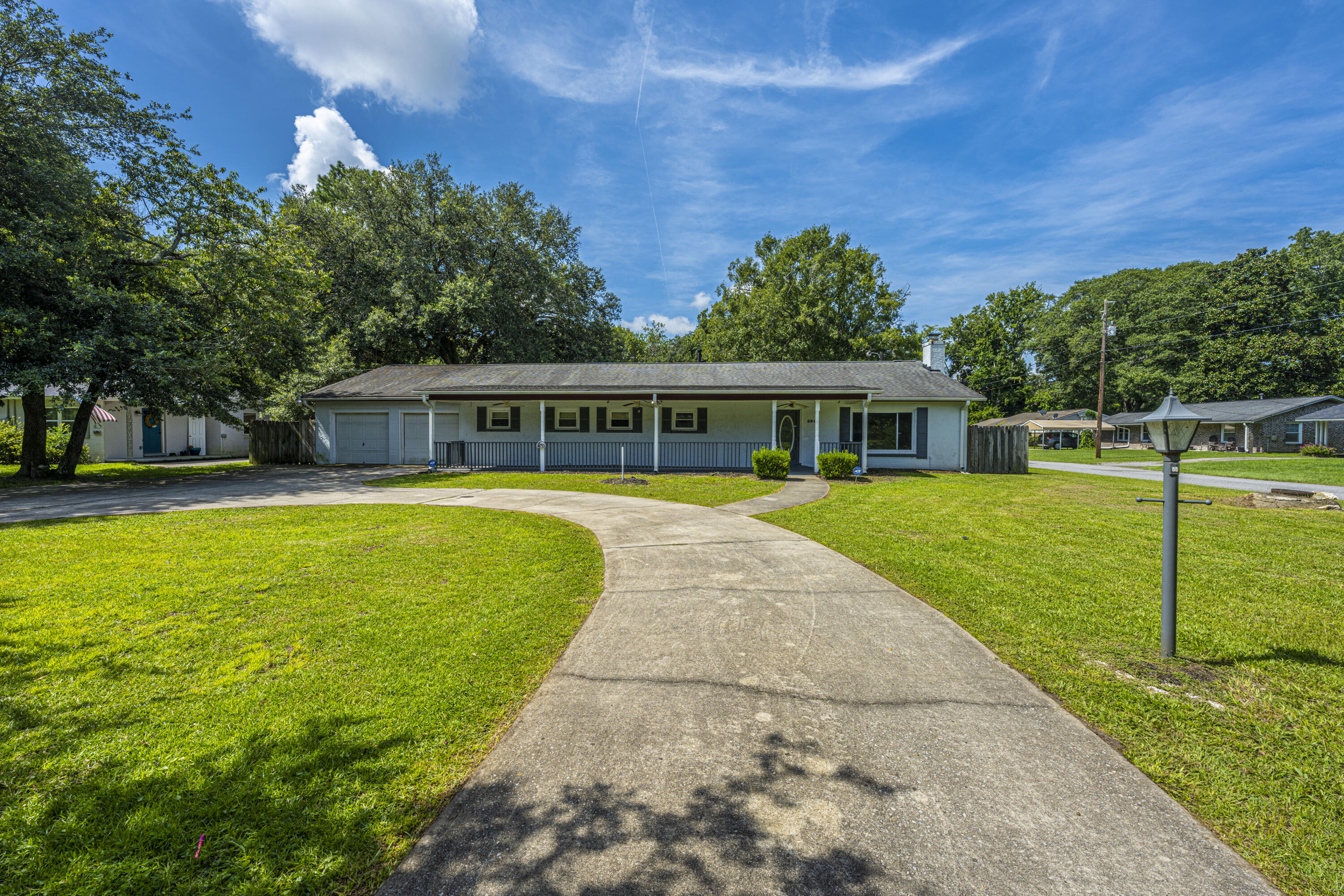 5917 Arbor Road Hanahan, SC 29410 - Photo 4 of 41 DSC_5016